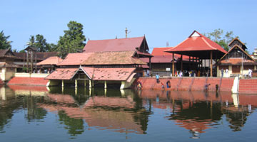 Southern Green Cruise Alleppey